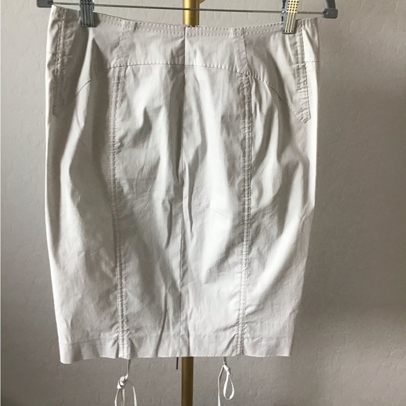 LOUIS VUITTON Pencil Skirt - Picture 16 of 17